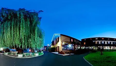 Hotel Champenoise 2*