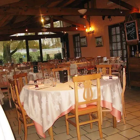 De Proche Epernay Szálloda 2*