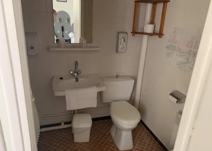 Auberge De Moussy Proche Epernay מלון 2*