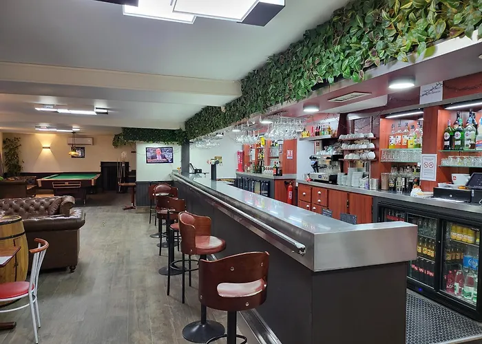 Auberge De Moussy Proche Epernay 2*